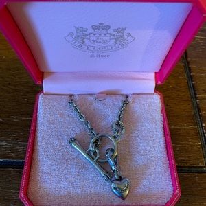 JUICY COUTURE necklace